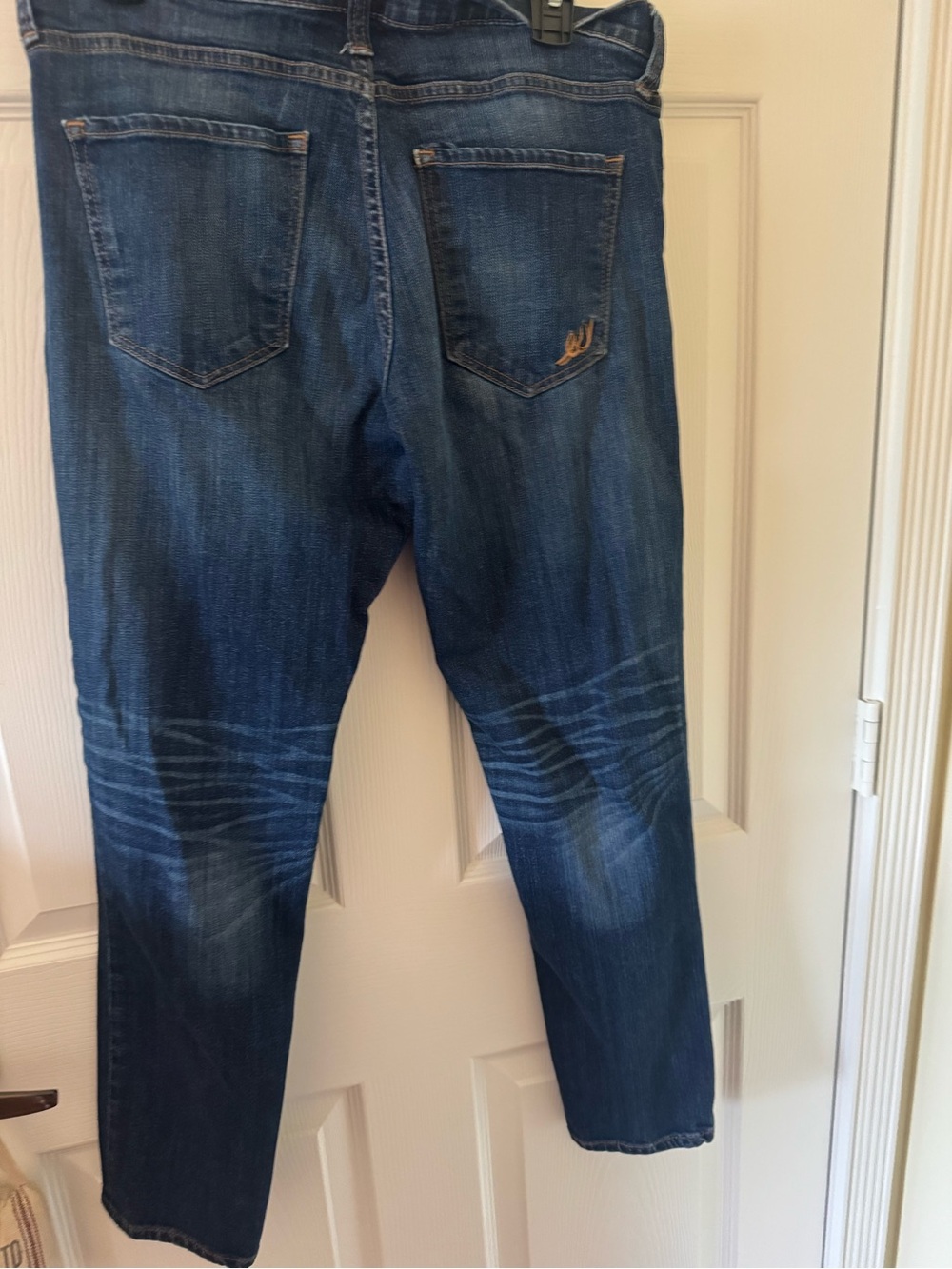 Express Women's Medium Blue Cropped Jeans